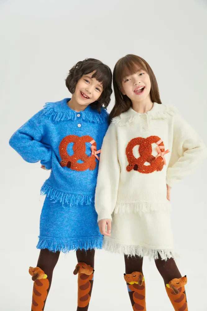 Twisted Bread Dog Alpaca-Feel Knit Sweater